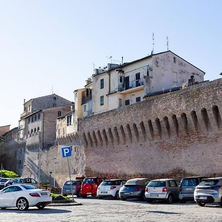 Appartamento Casa Dei Quadri Monolocale Jesi Esterno foto