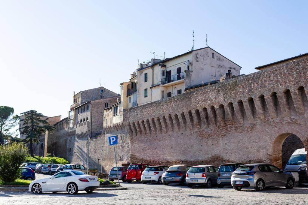 Appartamento Casa Dei Quadri Monolocale Jesi Esterno foto