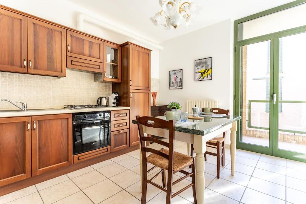 Appartamento Casa Dei Quadri Monolocale Jesi Esterno foto
