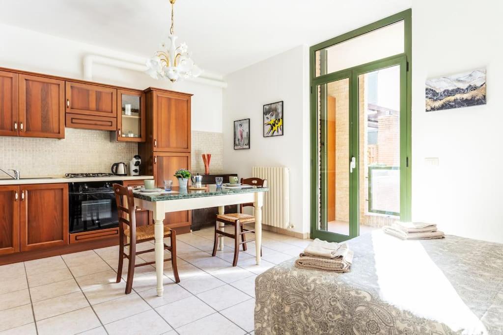 Appartamento Casa Dei Quadri Monolocale Jesi Esterno foto